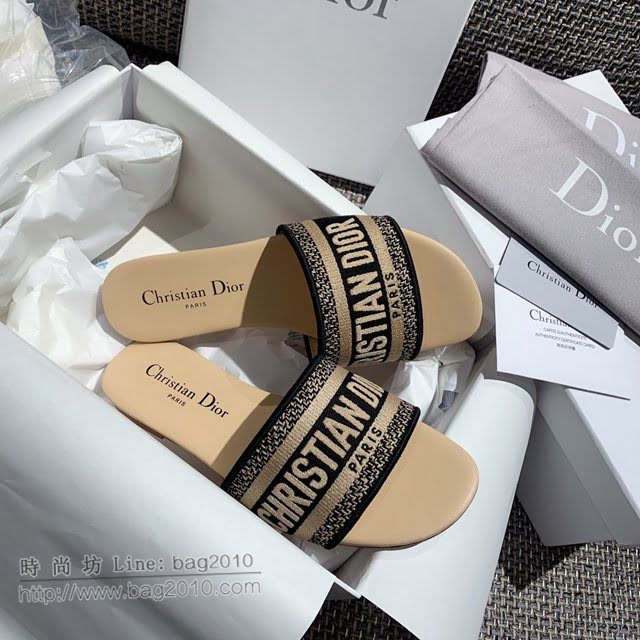 DIOR女鞋 迪奧2021專櫃新款磨砂新大底涼拖 Dior一字型刺繡平拖  naq1492